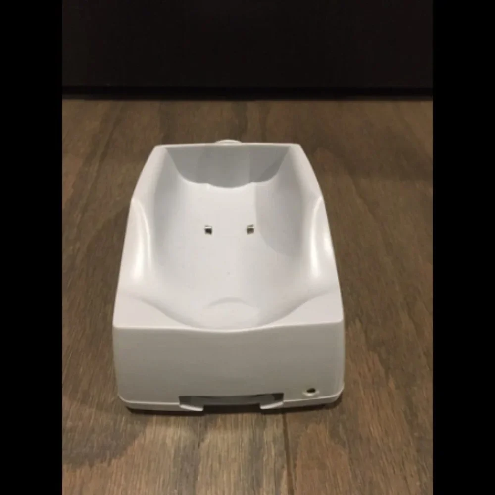 Nuby Gamecube Controller Charging Dock Gaming Supplies
